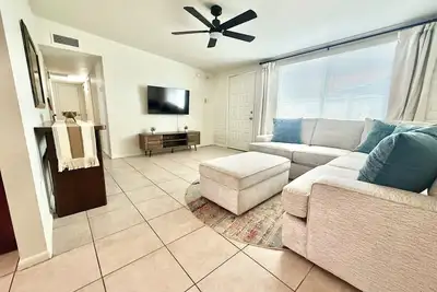 Image de Bright and Cozy Tucson Condo - Ideal for families, couples and friends