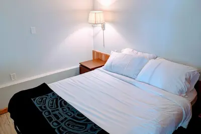 Image de The Sitka Suite | Central Apartment, Waterfront, 2 Beds