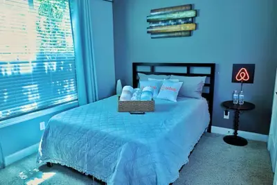 Image de Spacious 5-bedroom Modern Stay Near - Iah-Airport