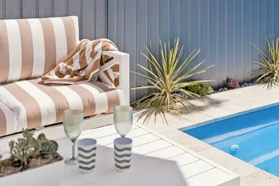 Image de Endless Summer Sawtell – Pool, Sleeps 8, Fun!