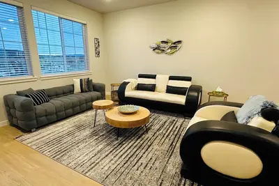 Image de Charming townhome with Ac in Hillsboro