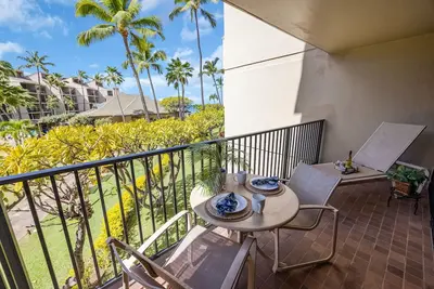 Image de Kaanapali Shores 211 1bd Partial Oceanview Retreat Steps from the Pool with Ac & Lanai