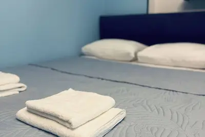 Image de Cozy old Tbilisi apartment in Avlabari