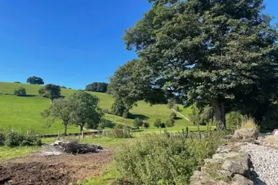 Image de Beautiful Farm environment, in the Peak District. Close to walking trails.