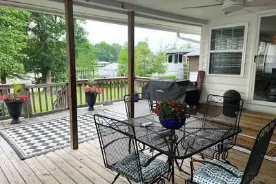 Image de Lakefront Escape on Lake Blackshear - Private Dock & Stunning Views