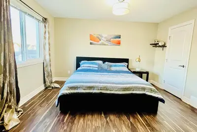 Image de 3 Bedroom 3 Beds Beautiful Single Family House