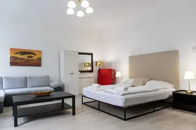 Image de Comfortable & Spacious 2br Apart  Extended Stays