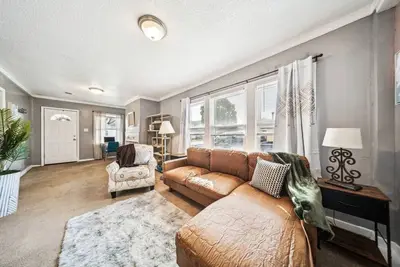 Image de Lincoln 3 bedroom, 1 b South Cleveland near Clinic