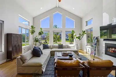 Image de Single Family Mountain Retreat in Eden Ut- Powder Mountain -boat parking