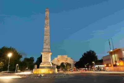 Image de Maison à deux pas du centre, idéale pour les familles.