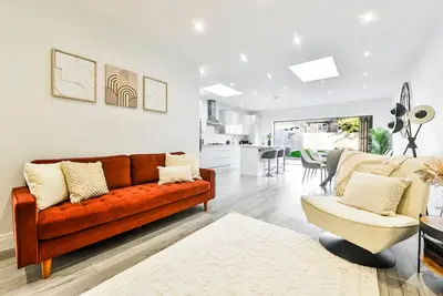 Image de Modern Group & Family Stay near Wembley Stadium| Sleeps 9