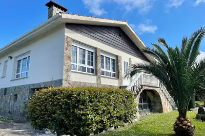 Image de Cozy retreat with garden, sea and valley views - 5 min from Cudillero