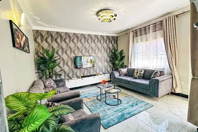 Image de Quaint 2-bedroom house in Kisaasi for a cozy getaway
