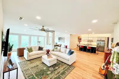 Image de Oasis at the Lake with Stunning View of Lake Cumberland, Woodson Bend