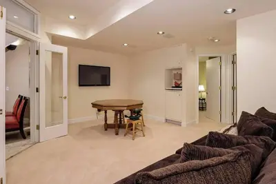 Image de Aspen retreat with views, decks, hot tub, A/C, walk to core, dog friendly