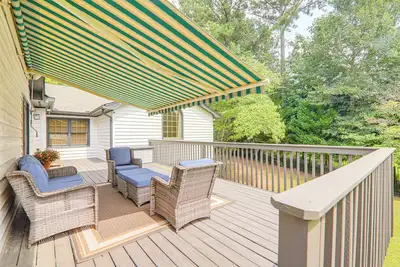 Image de Country Living w/ City Style: Suwanee Retreat