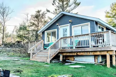 Image de Georgian Bay Lakeview Cottage - Rockwood #5