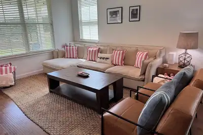 Image de Charming Townhome with easy access to everything Oxford