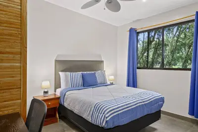 Image de Eco Casita Phase 3-5: Casa Azul