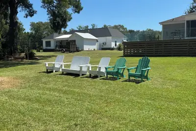 Image de Charming 2-bedroom lake house on Lake Blackshear