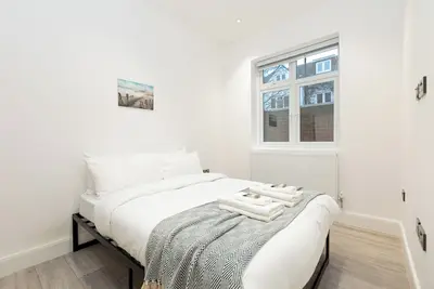 Image de Inviting 2br flat in Chiswick, 10-minute station