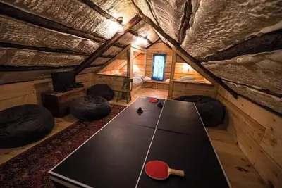 Image de Pumpkin Hollow House/HotTub/Prvt Brook/Large Yard