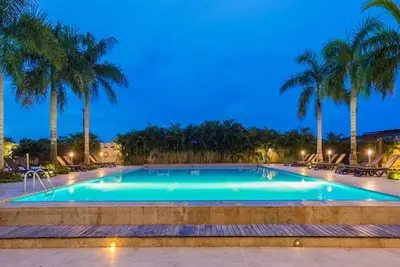 Image de Your Coastal Oasis with great views