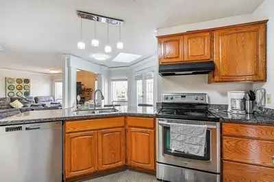 Image de Enjoyable 4-bedroom house with Ac in Surrey