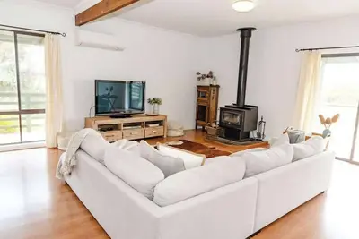 Image de Salt bush cottage Peterborough