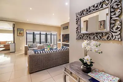 Image de Lovely 4-bedroom house in Langebaan