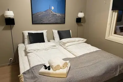 Image de Big central house with a view, free parking(E31)