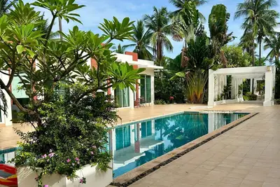 Image de Modern Townhouse | Condo in Sam Roi Yot