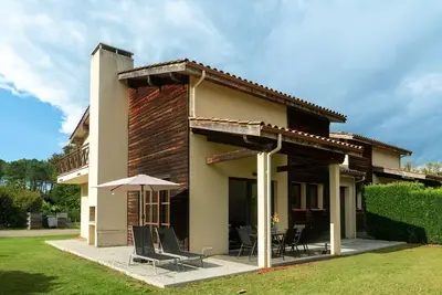 Image de Graves 6p - Trois Chambres Villa, Couchages 6