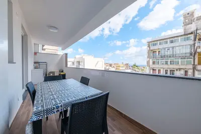 Image de Appartement 'Grace Home 2' avec vue sur la mer, Wi-Fi et climatisation