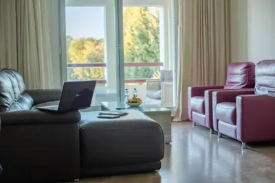 Image de Charming 2-bedroom apartment in serene Tanger with Ac