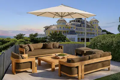 Image de Watch Hill Luxury by the Sea, Iconic 1852 School House, Beside Ocean House Hotel