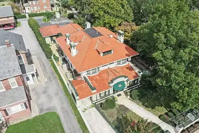 Image de 5, 100 Sq Ft Mansion w/ Firepit & Grill Near Sight & Sound In Lancaster