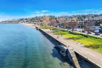 Image de Stunning Beach+Mtn Views! Rooftop•Full Ac•King Bed