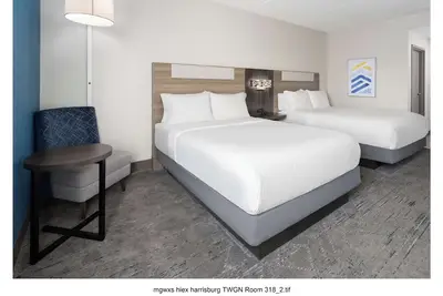 Image de Charming hotel with 2 Queen Beds in delightful Harrisburg with Ac, fitness room