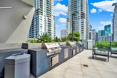 Image de Elegant studio in the heart of downtown Miami