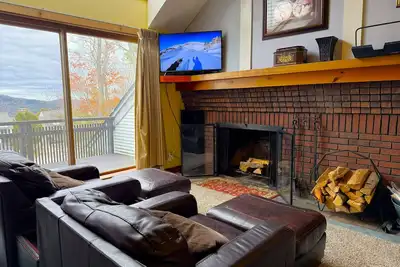 Image de Cozy Ski in-Ski Out Condominium Killington 3 Bed 2 Bath, Sleeps 6