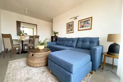 Image de Nice Dpt. 2d/2b with view to the mountain range, 4 People + Parking.