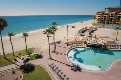 Image de Princesa Resort E-506 Three Knots Clean Chic Ocean Front Condo