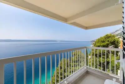 Image de Appartement de deux chambres prés de la plage Baie Pisak - Vrulja, Omis (A-24622-c)