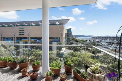 Image de Apartment. Dream location. Wellington. Walkable city. Free parking in building