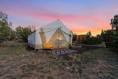 Image de Unplug & Recharge: Cozy Off-Grid Glamping