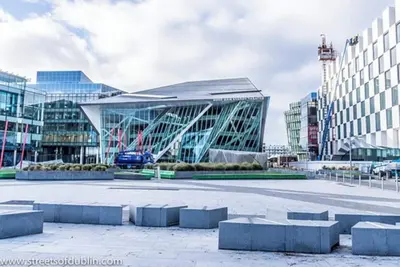 Image de 3 Bedroom Apartment In the heart of Docklands