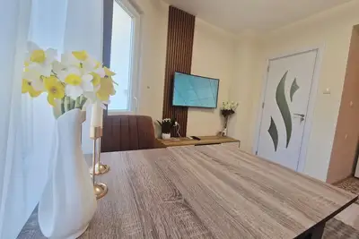 Image de Serene apartment with Ac in top centre of charming Veliko Tarnovo