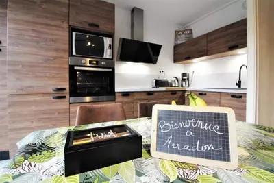 Image de Appartement entier à pieds du bourg et de la plage