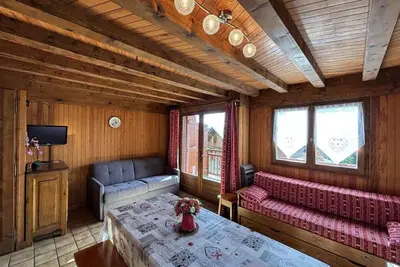 Image de À 150m des pistes de ski, 1er étage, vue pistes de ski, balcon, 30m², Les Saisies